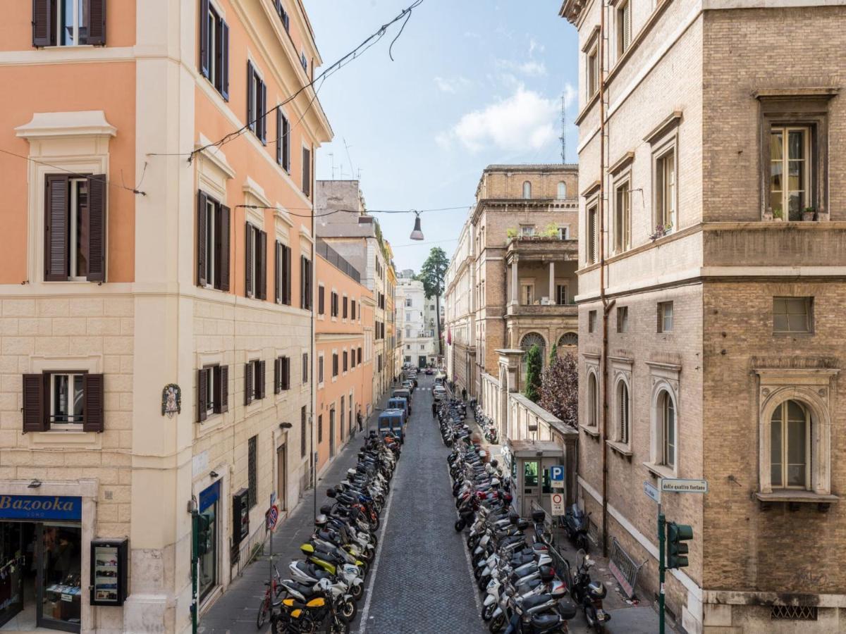 The Rent - Three-bedroom Near The Quirinale Appartement Rome