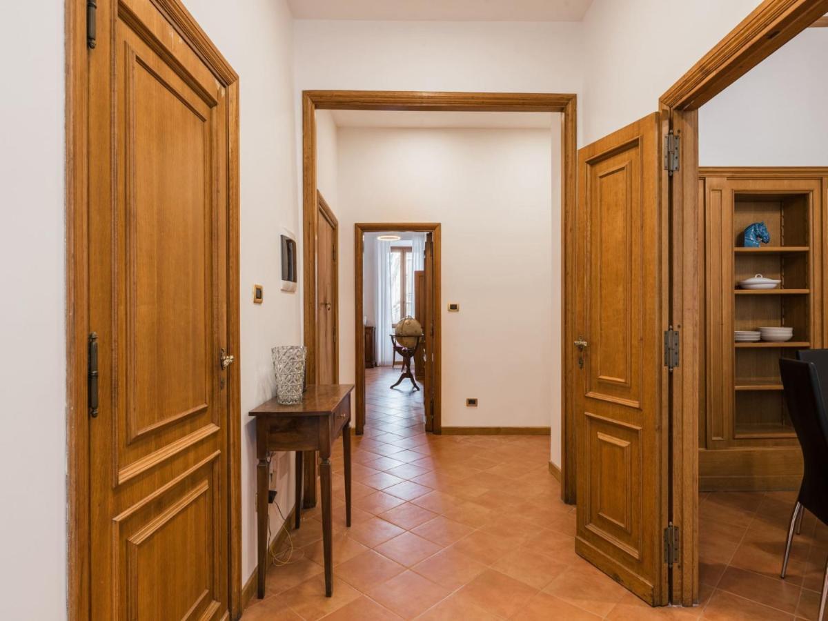 The Rent - Three-bedroom Near The Quirinale Appartement Rome